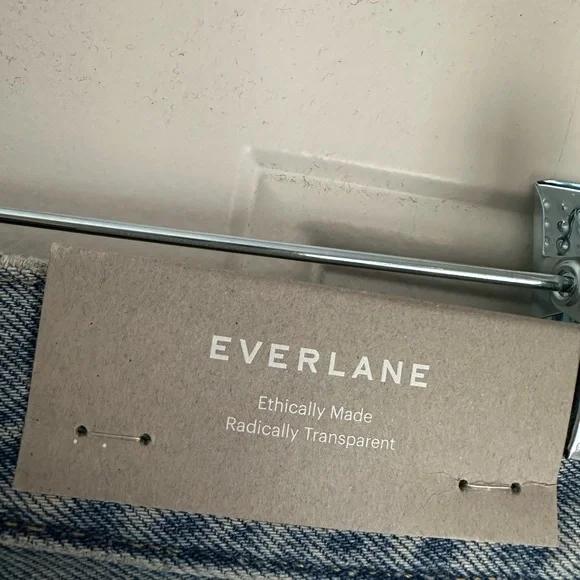 NWT EVERLANE SIZE 33 The Relaxed Straight Fit leg Organic Cotton Jeans - Picture 4 of 8